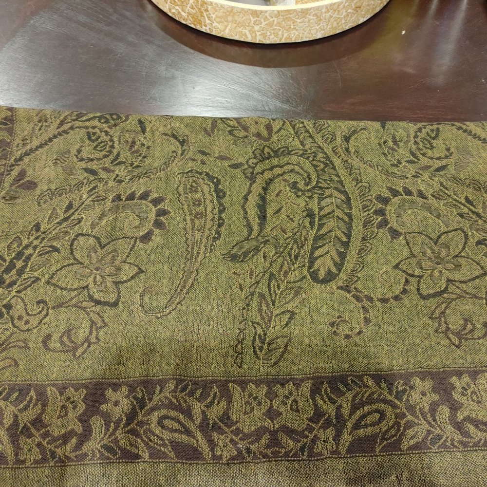 Acrylic Scarf